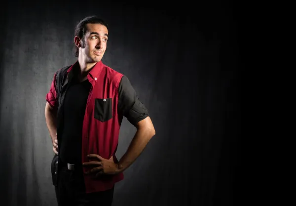 Lluc Balanzá, mago profesional en Valencia (Lluc el Màgic)